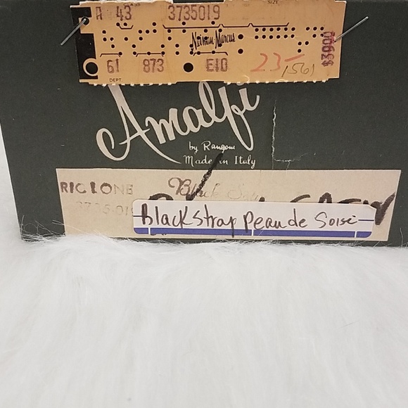 Amalfi by Rangoni black strap heels - Picture 6 of 6